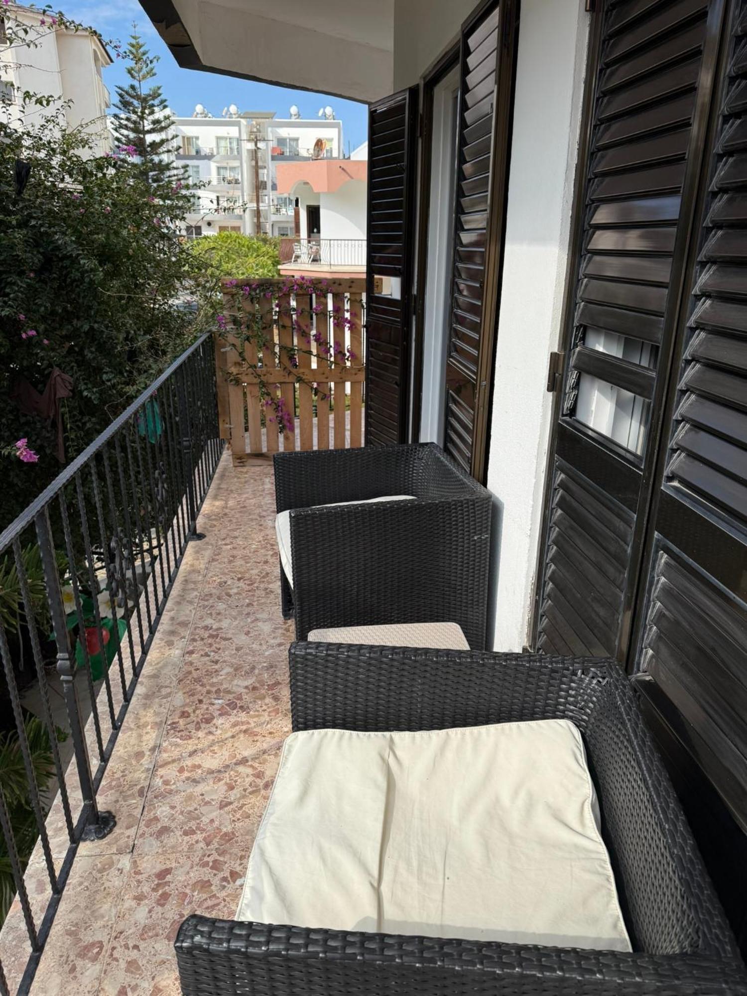 Enter Hostel Kyrenia  Room photo
